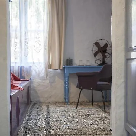 Zeytinbagi Guest house Gure